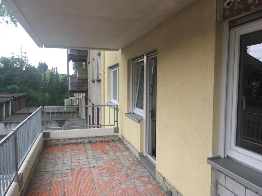 Flair: Ruheoase Vor Der Stadt City Airport City Airport Mannheim Exterior foto